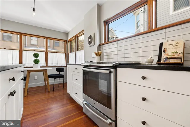 $1,325,000 | 32 Bank Street, Princeton, NJ 08542