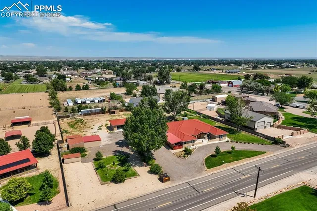 $795,000 | 27875 County Farm Road, Pueblo, CO 81006