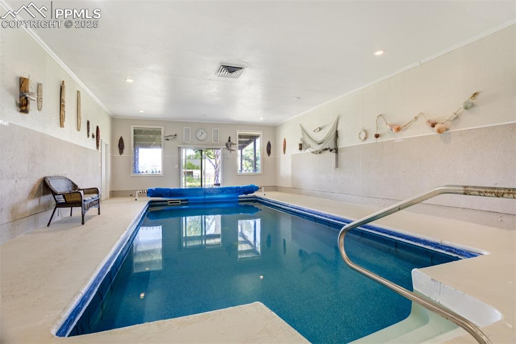 27875 County Farm Road Pueblo, CO 81006 - Photo 27 of 50 a view of a living room and entryway