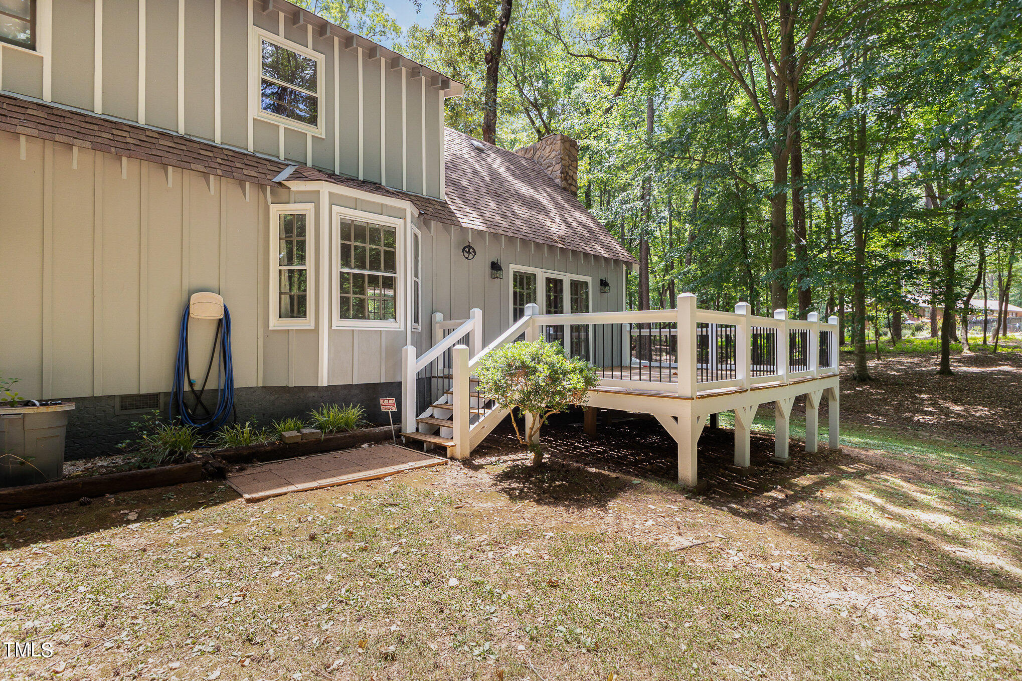 2406 Carpenter Pond Road Raleigh, NC 27613 - Photo 24 of 32 027_cy1a1652-edit