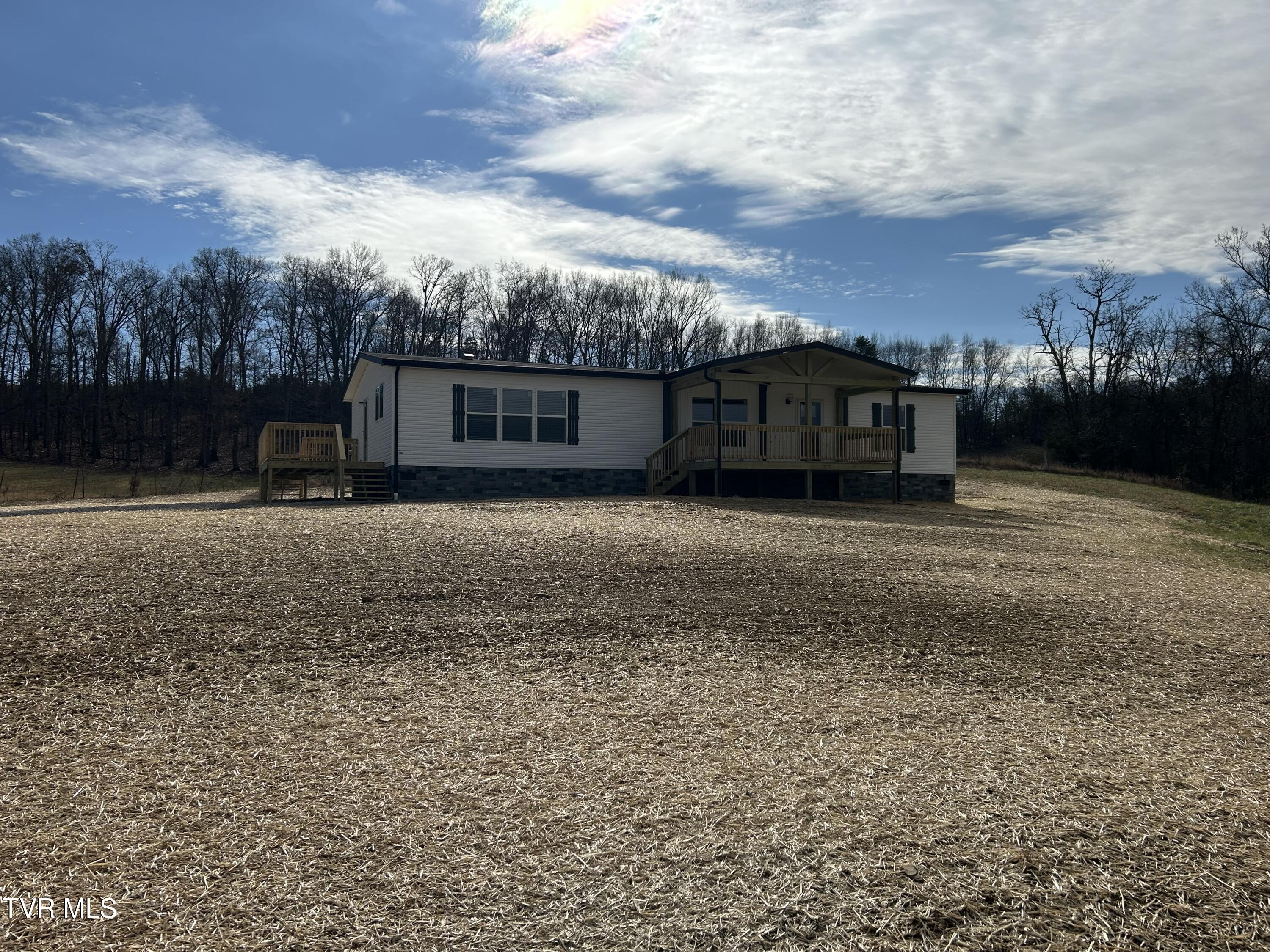 1040 Yellow Springs Road Midway, TN 37809 - Photo 46 of 47 IMG_4055
