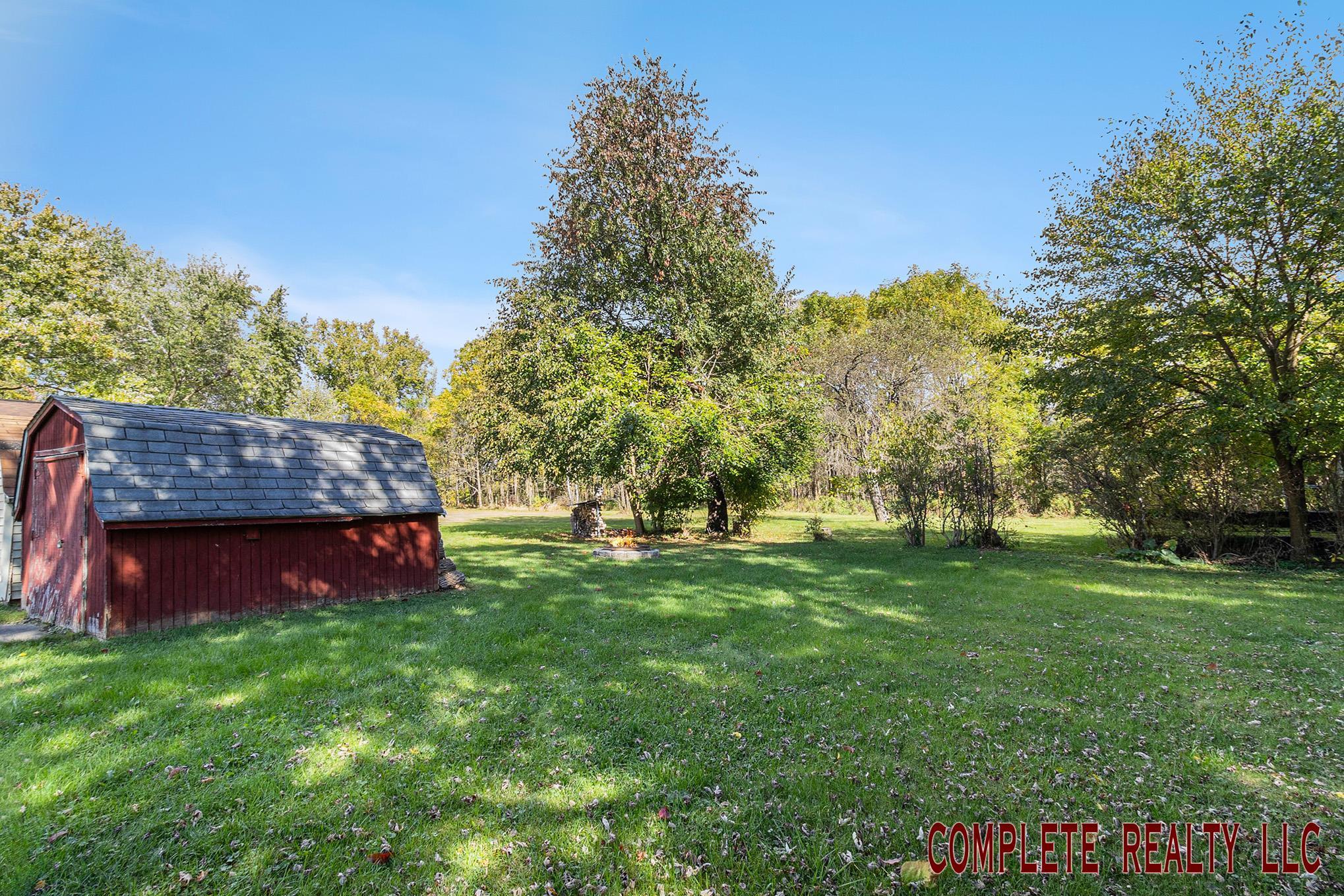 6024 North Vassar Road Flint, MI 48506 - Photo 34 of 36 50191939-01bd63a1-b6da-4093-85f5-8797922b50bb.JPG