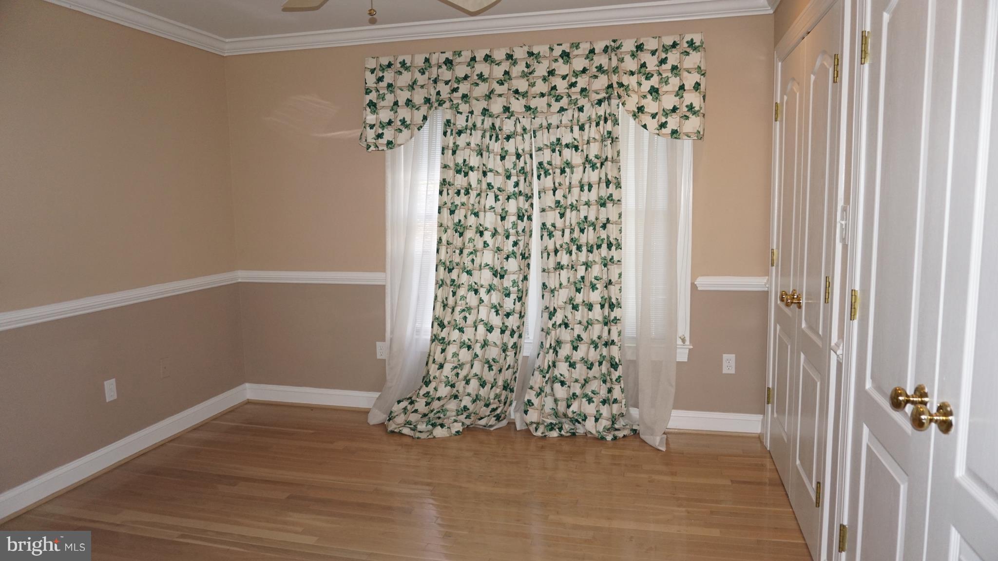 9412 Spruce Tree Circle Bethesda, MD 20814 - Photo 17 of 29 Bedroom 3.