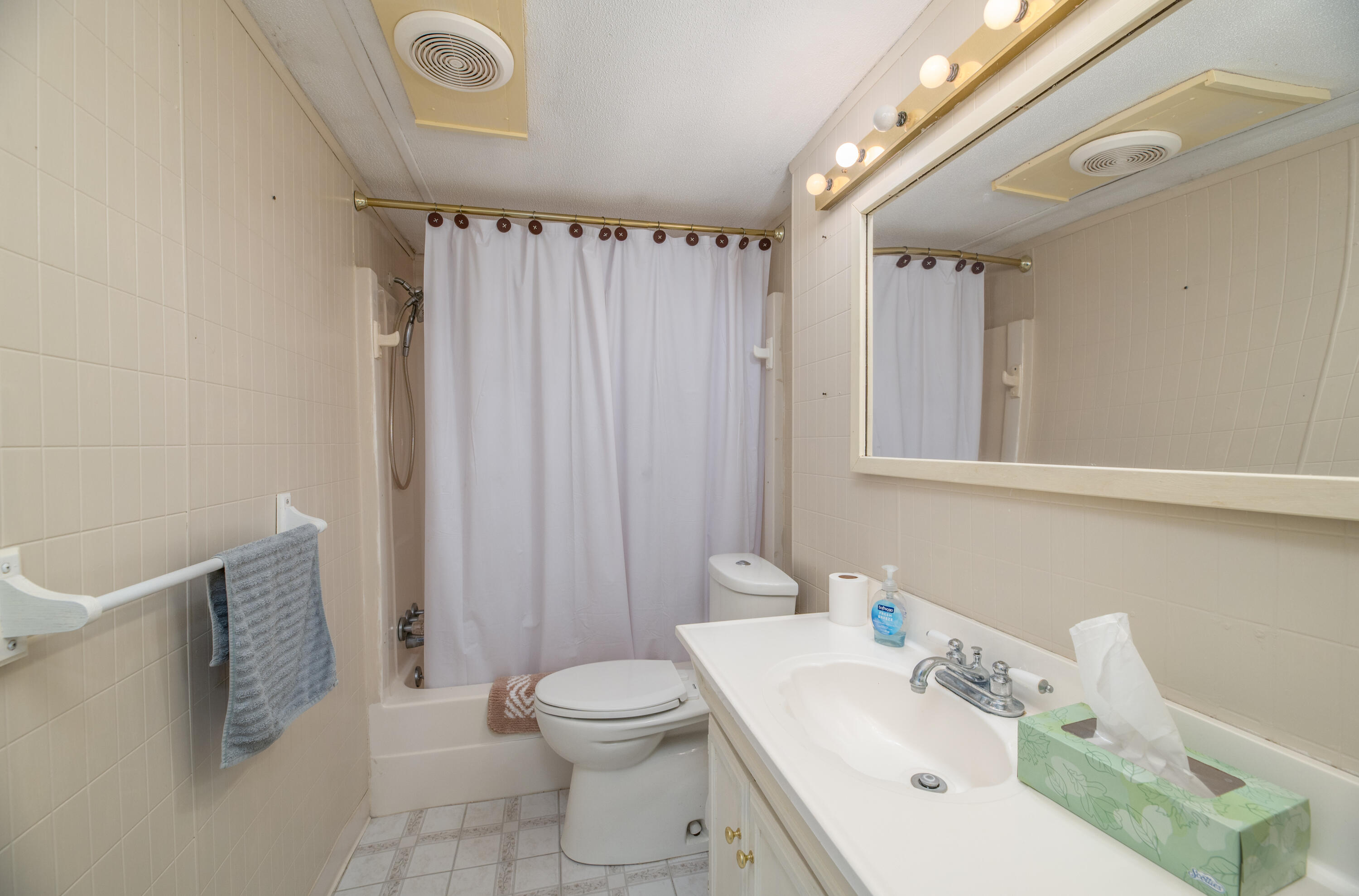 451 Wing Road Hermon, ME 04401 - Photo 24 of 44 Interior21