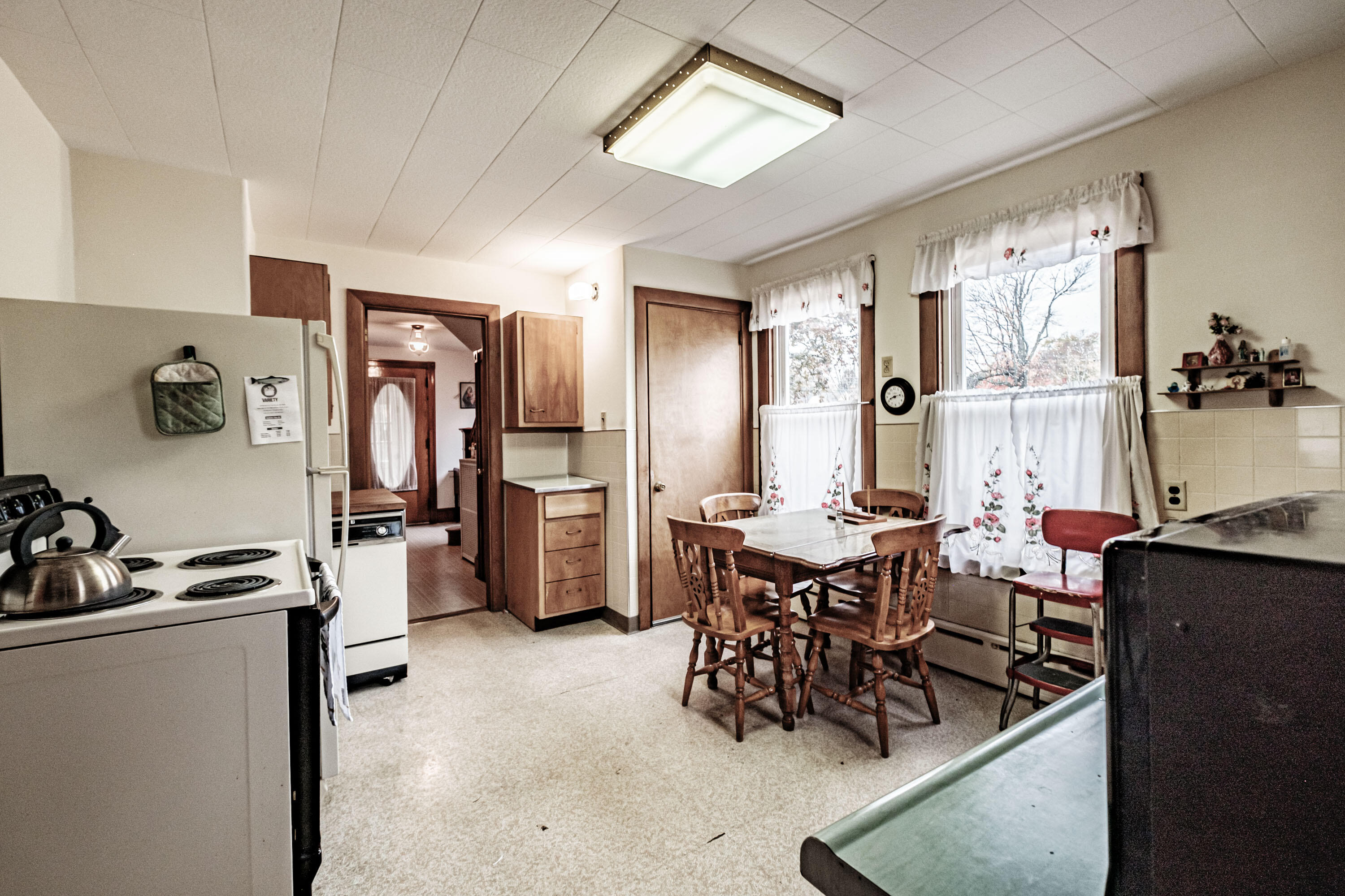 140 Spring Street Westbrook, ME 04092 - Photo 13 of 48 20211026gp-61012