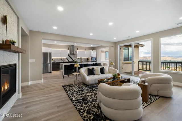 $1,199,999 | 1120 University Park Court, Reno, NV 89512