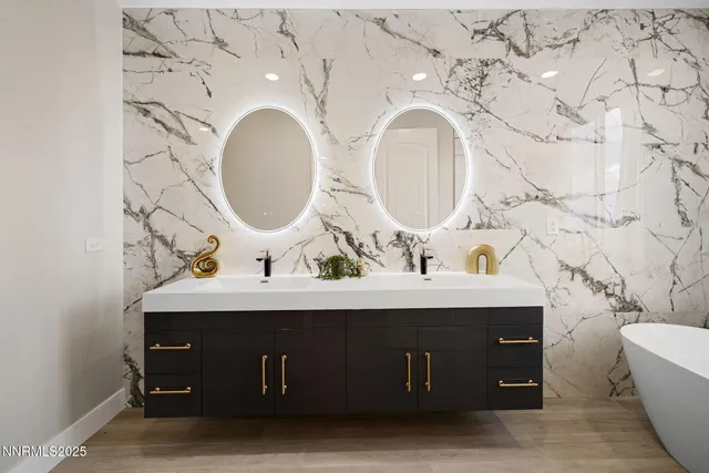 $1,199,999 | 1120 University Park Court, Reno, NV 89512