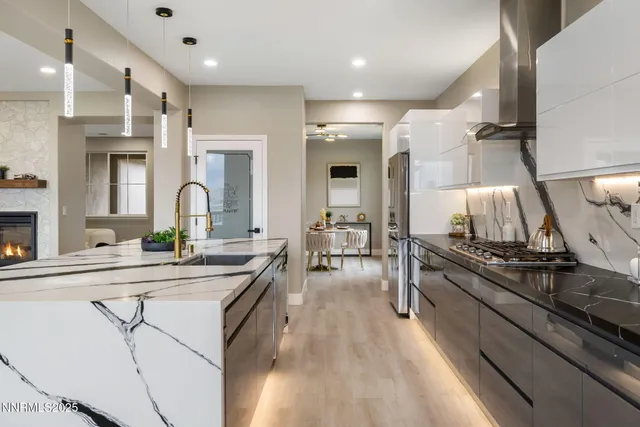 $1,199,999 | 1120 University Park Court, Reno, NV 89512