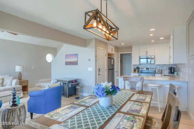 $2,500 | 3994 Island Drive, North Topsail Beach, NC 28460