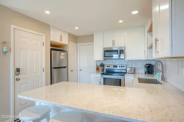 $2,500 | 3994 Island Drive, North Topsail Beach, NC 28460