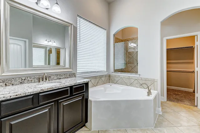 $3,100 | 19015 Blue Valley Lane, Manvel, TX 77578