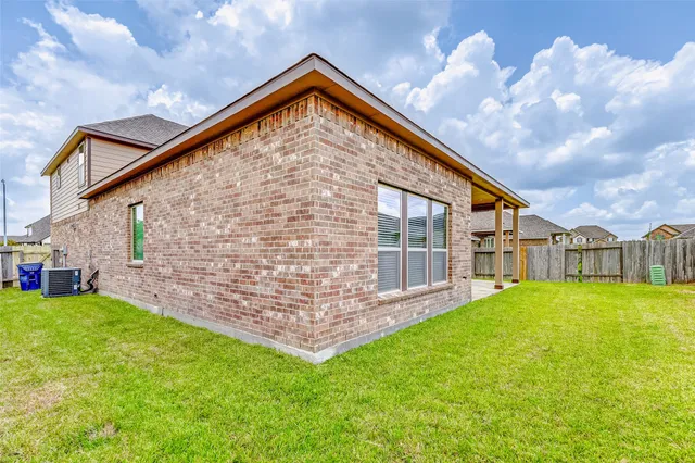 $3,100 | 19015 Blue Valley Lane, Manvel, TX 77578