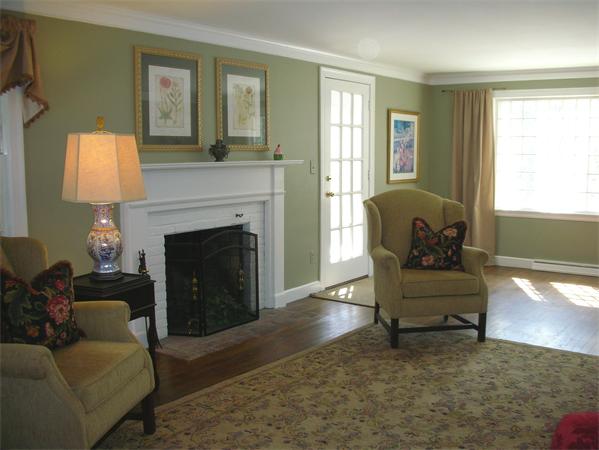 77 Old Coach Road Sudbury, MA 01776 - Photo 2 of 21 Gallery Image 2