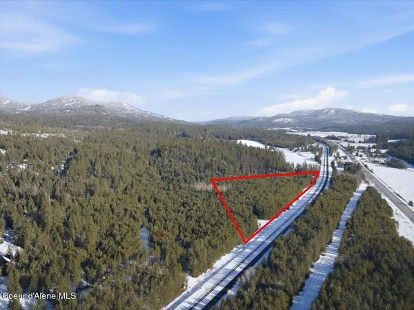 $699,000 | Nka Nka Amaze Way, Athol, ID 83801