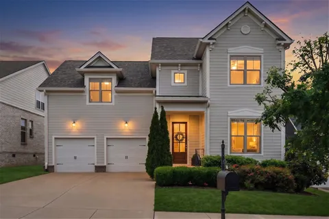 $965,000 | 324 River Bluff Drive, Franklin, TN 37064