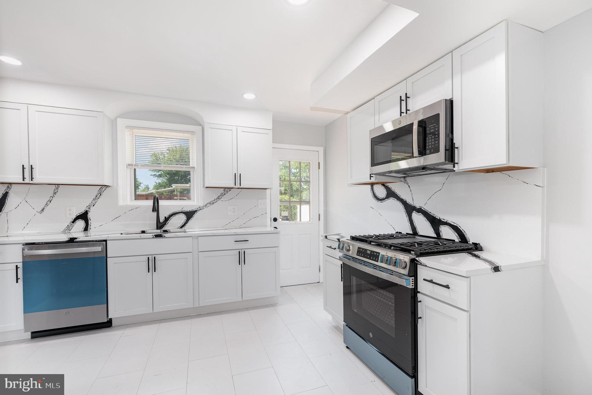 6301 Liberty Road Baltimore, MD 21207 - Photo 10 of 28