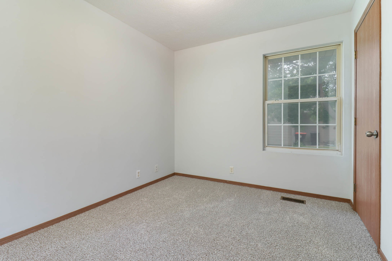 101 South State Street Danvers, IL 61732 - Photo 27 of 39