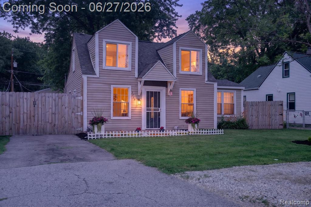 7715 Beech Daly Road Taylor, MI 48180 - Photo 2 of 21 Two-story residence featuring light-colored siding and a contrasting roofline
