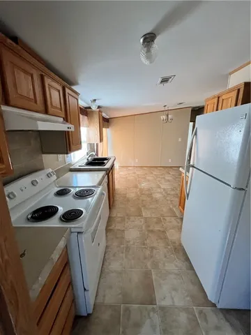 $145,000 | 215 Elsie Avenue, Agua Dulce, TX 78330