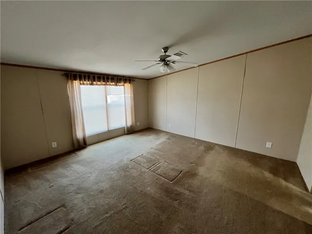 $145,000 | 215 Elsie Avenue, Agua Dulce, TX 78330