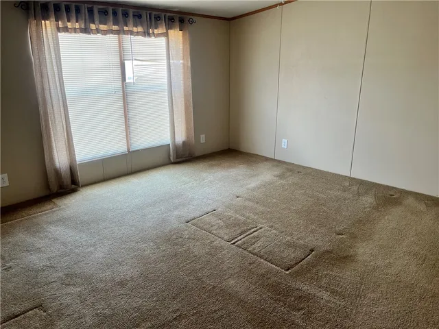 $145,000 | 215 Elsie Avenue, Agua Dulce, TX 78330