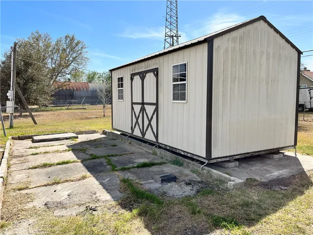 $145,000 | 215 Elsie Avenue, Agua Dulce, TX 78330