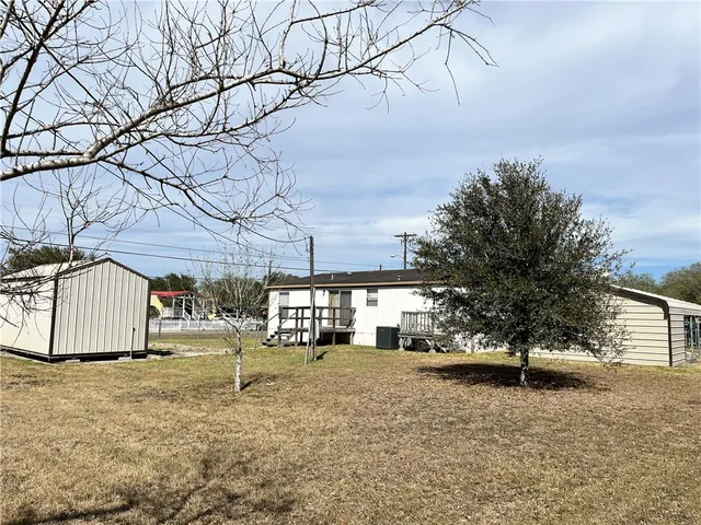 $145,000 | 215 Elsie Avenue, Agua Dulce, TX 78330