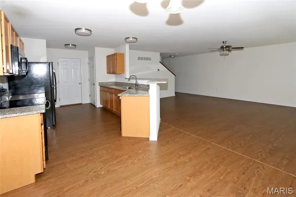 $2,300 | 172 Weatherby Landing Drive, O'Fallon, MO 63366