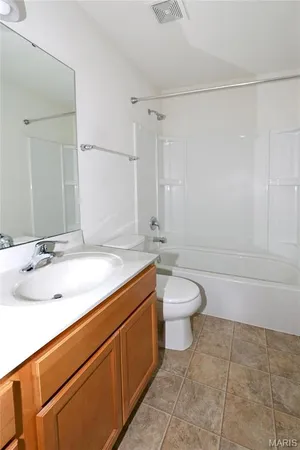$2,300 | 172 Weatherby Landing Drive, O'Fallon, MO 63366