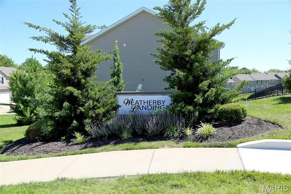 $2,300 | 172 Weatherby Landing Drive, O'Fallon, MO 63366