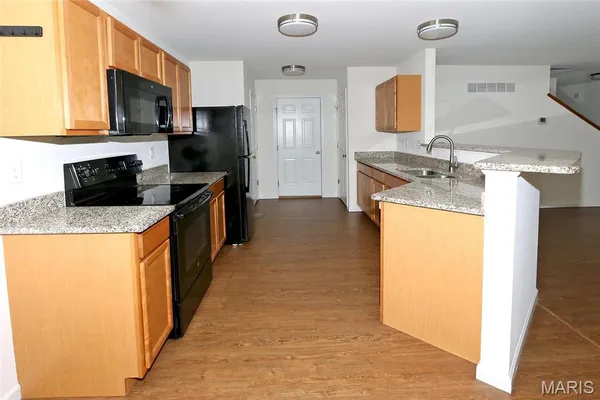 $2,300 | 172 Weatherby Landing Drive, O'Fallon, MO 63366