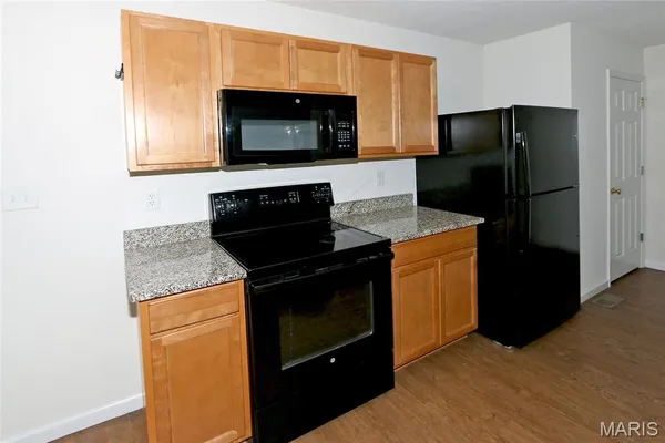 $2,300 | 172 Weatherby Landing Drive, O'Fallon, MO 63366
