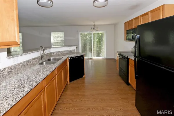 $2,300 | 172 Weatherby Landing Drive, O'Fallon, MO 63366