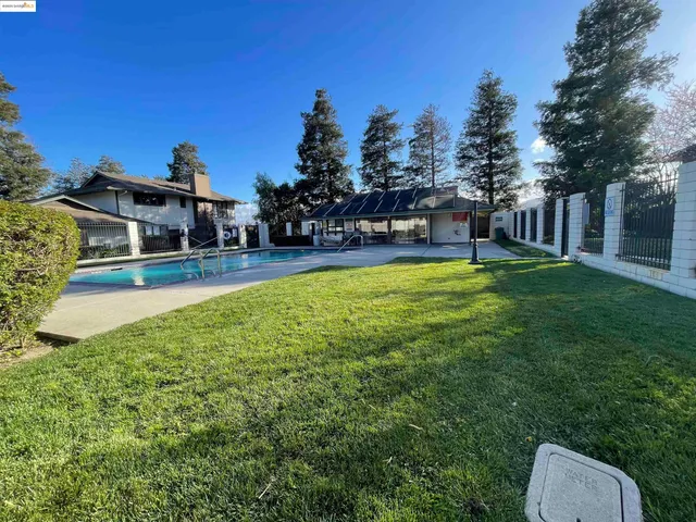 $2,311 | 2416 Shadow Lane, Unit 74, Antioch, CA 94509