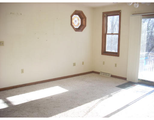 151 Five Bridge Road Brimfield, MA 01010 - Photo 3 of 20 Gallery Image 3