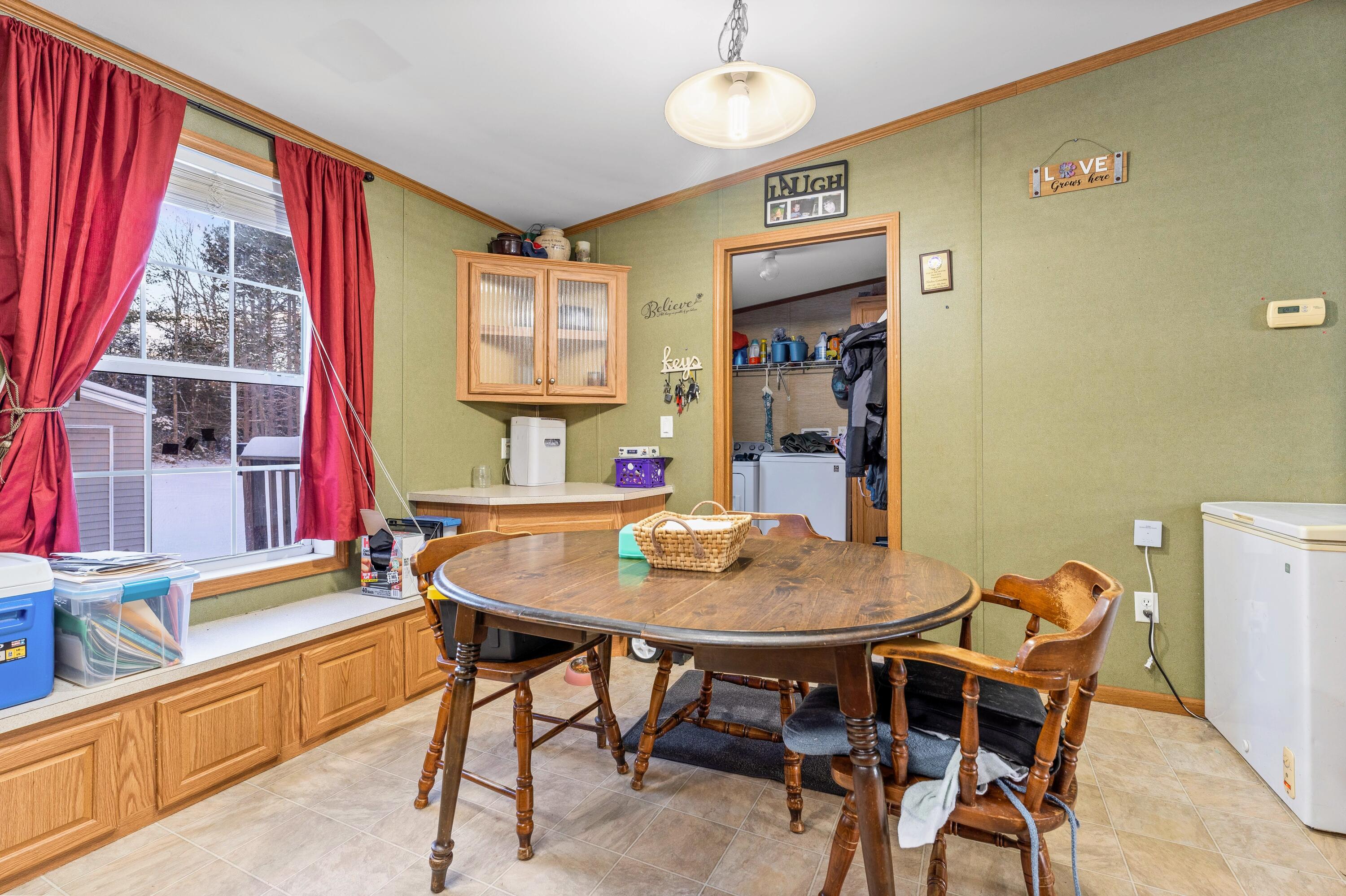 1020 Main Road Eddington, ME 04428 - Photo 18 of 28 Kitchen