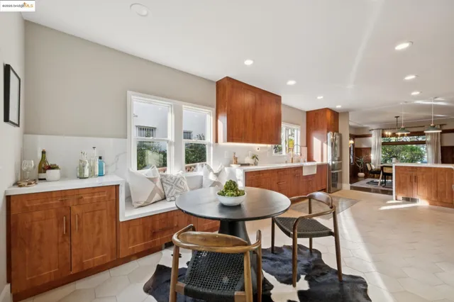 $1,245,000 | 919 McKinley Avenue, Oakland, CA 94610
