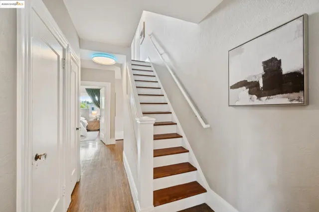 $1,245,000 | 919 McKinley Avenue, Oakland, CA 94610