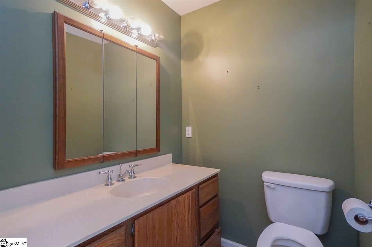 698 East Stagecoach Road Cross Hill, SC 29332 - Photo 12 of 19 Gallery Image 12
