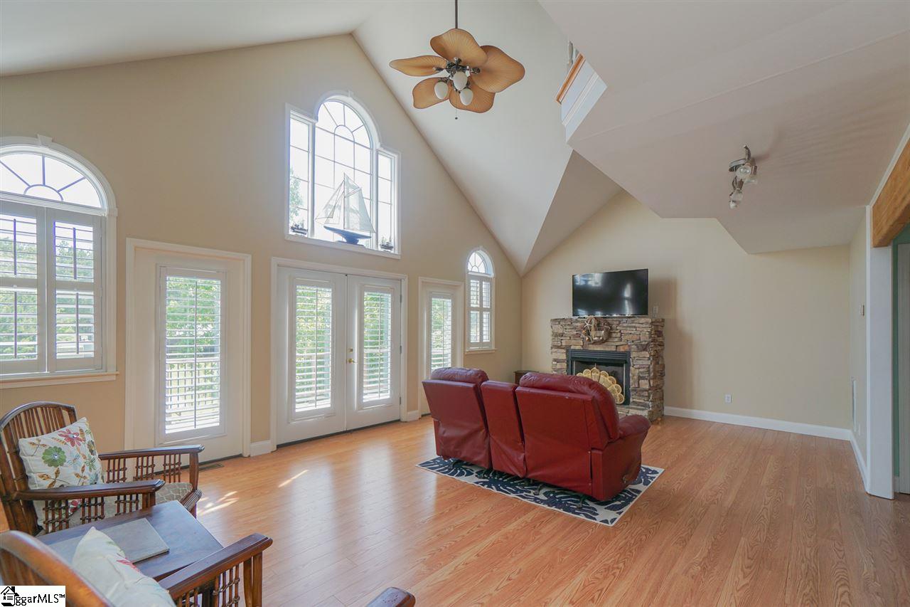 698 East Stagecoach Road Cross Hill, SC 29332 - Photo 8 of 19 Gallery Image 8