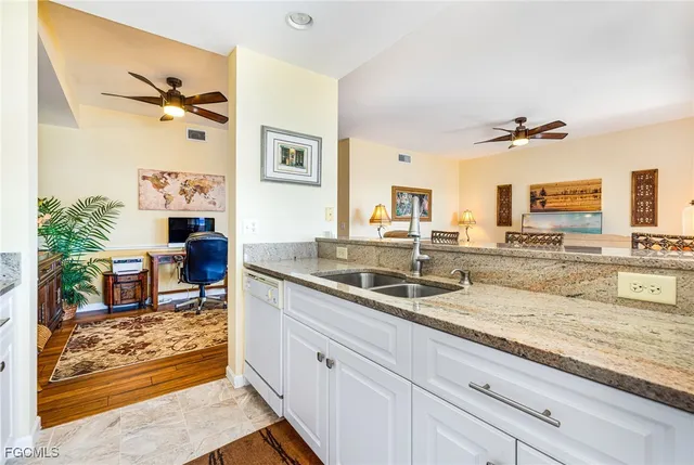 $305,000 | 8086 Queen Palm Lane, Unit 341, Fort Myers, FL 33966