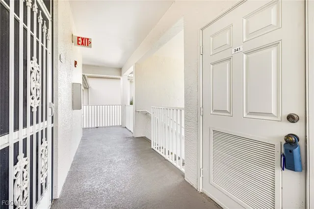$305,000 | 8086 Queen Palm Lane, Unit 341, Fort Myers, FL 33966
