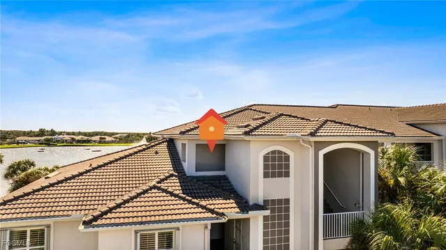 $305,000 | 8086 Queen Palm Lane, Unit 341, Fort Myers, FL 33966