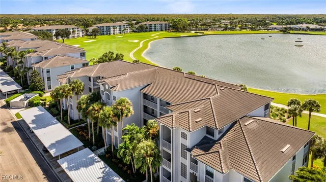 $305,000 | 8086 Queen Palm Lane, Unit 341, Fort Myers, FL 33966