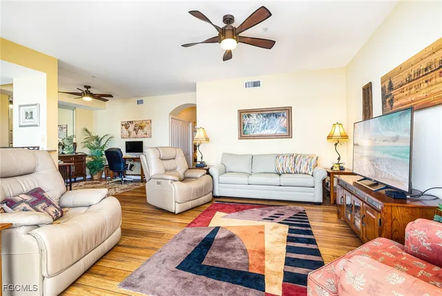 $305,000 | 8086 Queen Palm Lane, Unit 341, Fort Myers, FL 33966