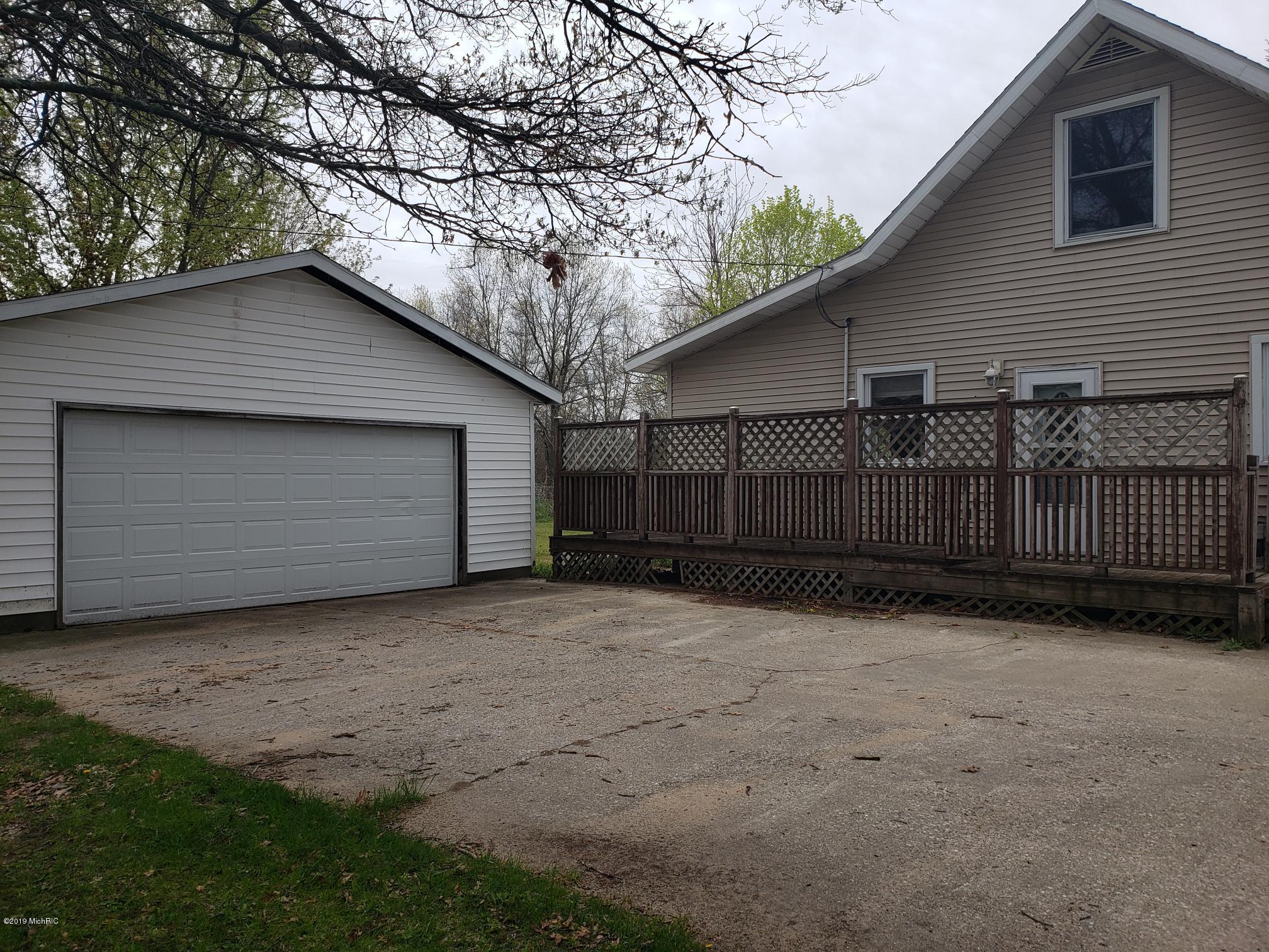 2385 East River Road Muskegon, MI 49445 - Photo 10 of 13 20190517_135738