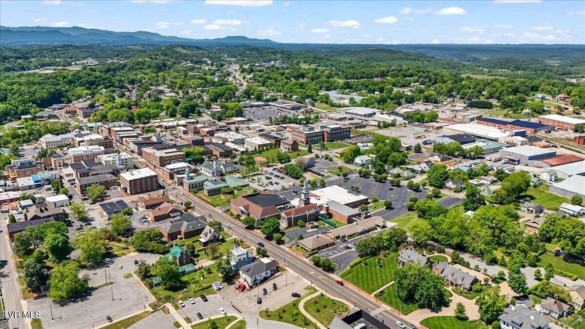 112 Spruce Street Greeneville, TN 37745 - Photo 98 of 102 098-DJI_20260508121936_0916_D