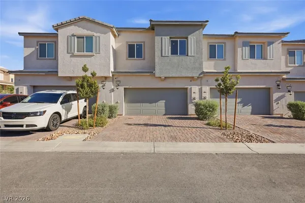 $1,950 | 10720 Norfolk View Court, Las Vegas, NV 89166