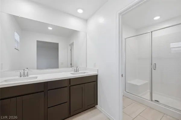 $1,950 | 10720 Norfolk View Court, Las Vegas, NV 89166