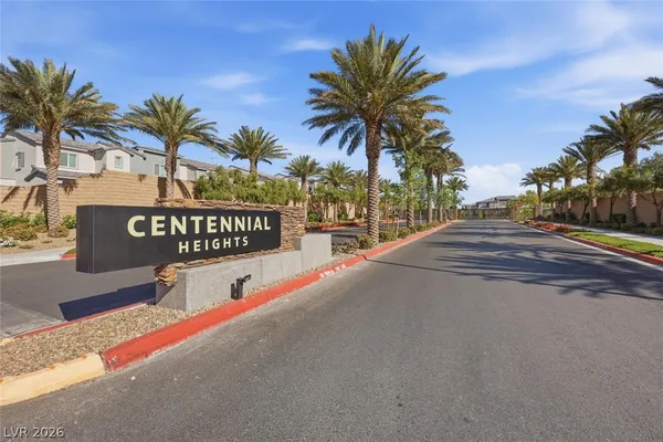 $1,950 | 10720 Norfolk View Court, Las Vegas, NV 89166